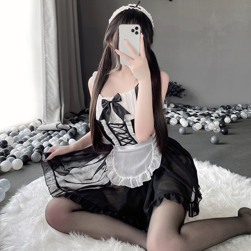 蝴蝶结露背甜心女仆装 女仆 LLT